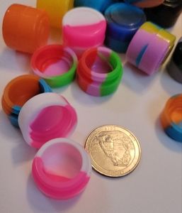 2ml silicone wax container jar. 5 pieces for 9.99